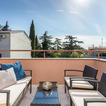 Apartman Knezevic A Fažana Esterno foto