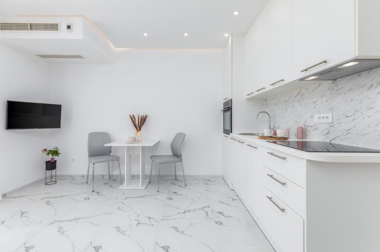 Apartman Knezevic A Fažana Esterno foto