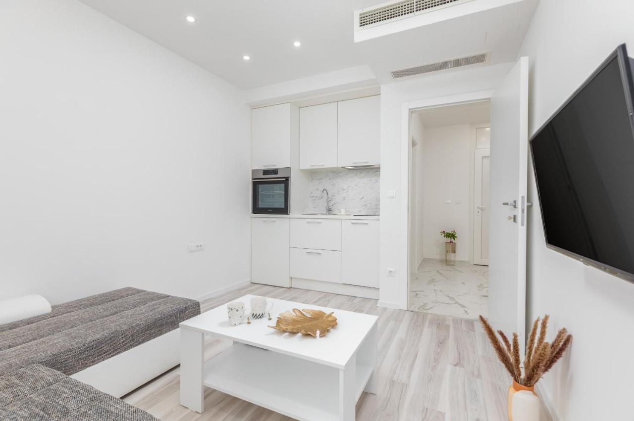 Apartman Knezevic A Fažana Esterno foto